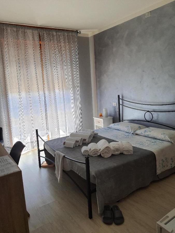La casa di Arturo Hotel Verona Bagian luar foto